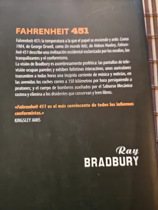 Fahrenheit 451 - Ray Bradbury