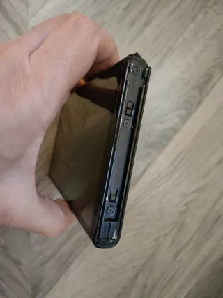 Nintendo Switch OLED para reparar o piezas.