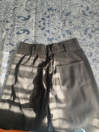 Pantalón negro Pull & Bear