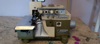 Máquina de coser industrial