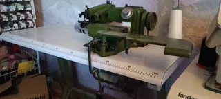 Máquina de coser industrial