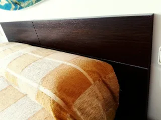 Conjunto dormitorio: canapé, cabezal y mesitas