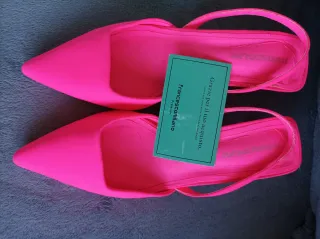 Zapatos de salón talla 39