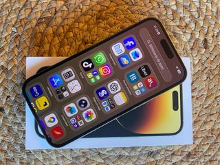 iPhone 14 Pro Dorado