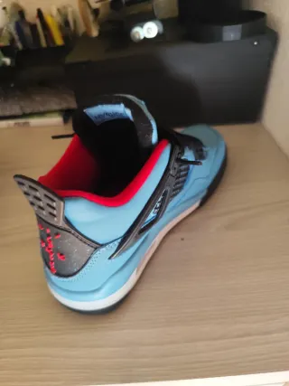 Jordan Retro 4 cactus jack