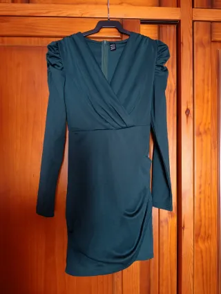 Vestido de fiesta verde manga larga