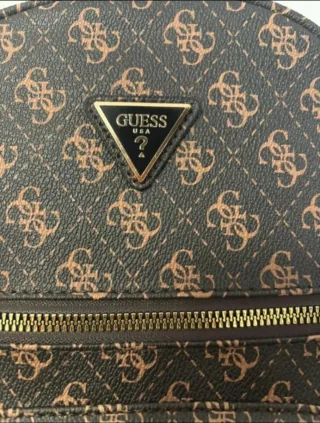 Mochila Guess