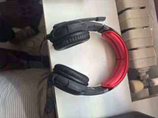 Cascos Gamer con Micrófono Negro/Rojo