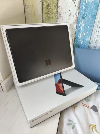 Microsoft Surface Pro X versión LTE SQ1/8/128