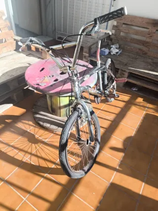 Bicicleta Monty Free 300 Primera Serie