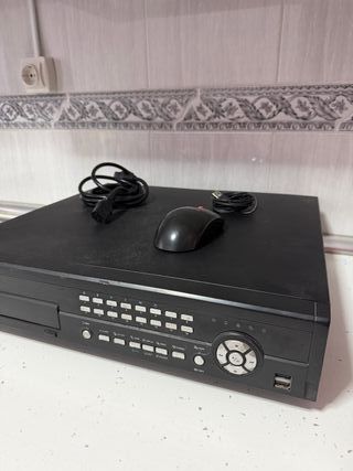 VIDEOGRABADOR DIGITAL CENTER 16 CANALES