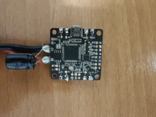 Controladora de Vuelo Speedybee