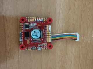 Controladora de Vuelo Speedybee