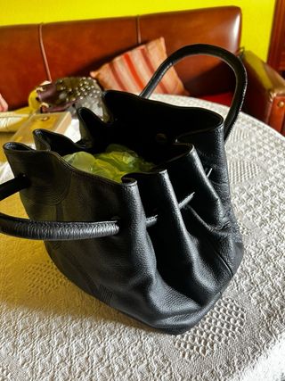 Bolso de piel negro Purificación García