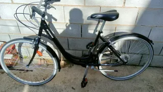 Bicicleta Paseo BTWIN Negra