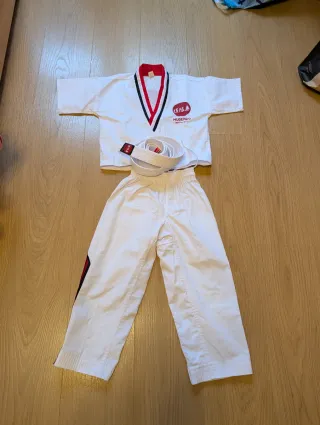 Traje Mugendo Talla 100cm Blanco