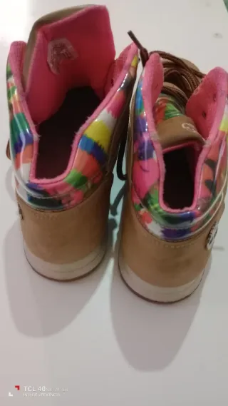 Botas  tipo Timberland  24.5cm