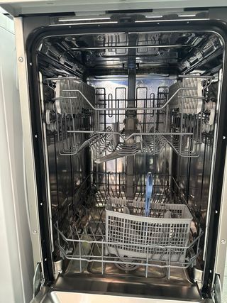 Lavavajillas Benavent 45cm semi nuevo