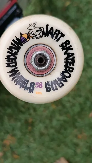 Skate Powell Peralta Caballero.