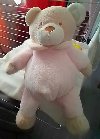 Peluche Doudou Osito y le acompaña otro osito