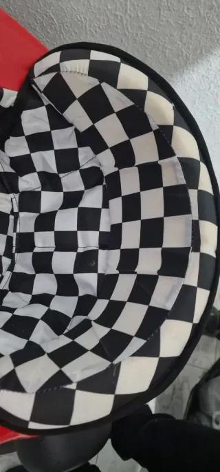 Andador infantil Usados unos días 3 o 4 días .