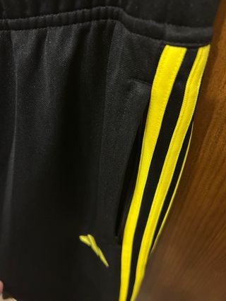 Chándal Adidas Negro y Amarillo con etiquetas