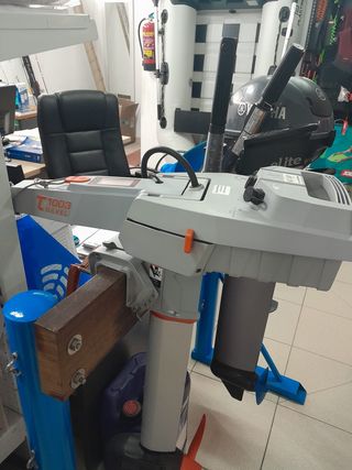 Torqeedo Travel 1003C Eje Largo + 2 baterías