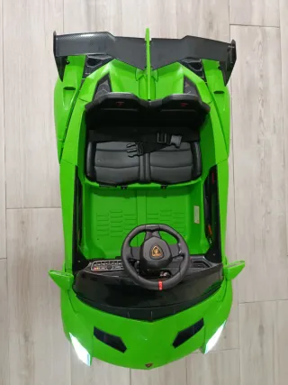 Lamborghini 2 plazas con mando RC
