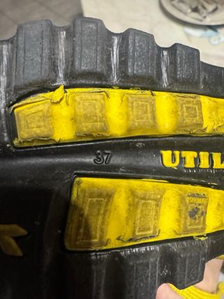 Scarpe antinfortunistiche Diadora nere e gialle