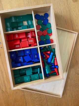 Juego de estampillas Montessori