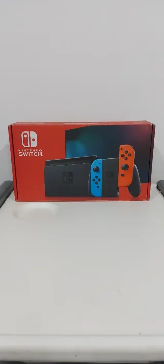 Nintendo Switch con extras.