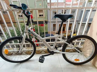 Bicicleta Infantil B-TWIN Blanca