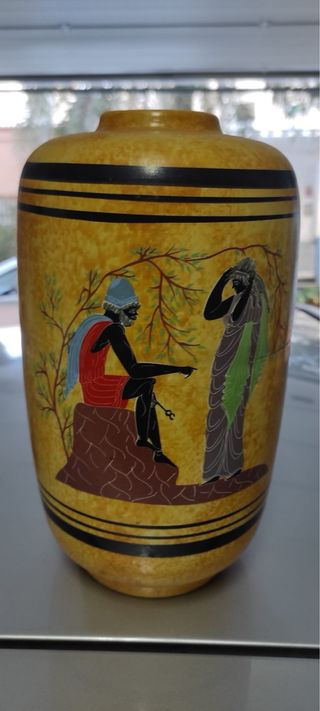 Jarrón de madera vintage pintado