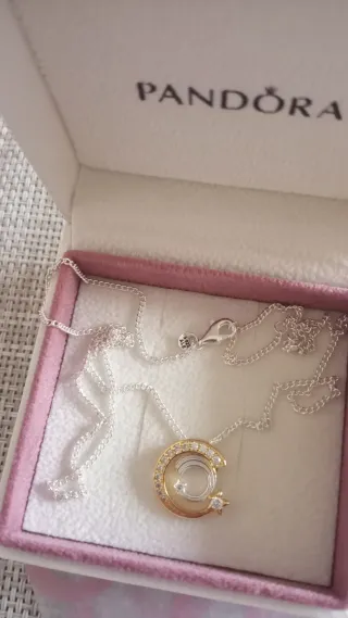 Colgante cadena Pandora Luna y Estrella