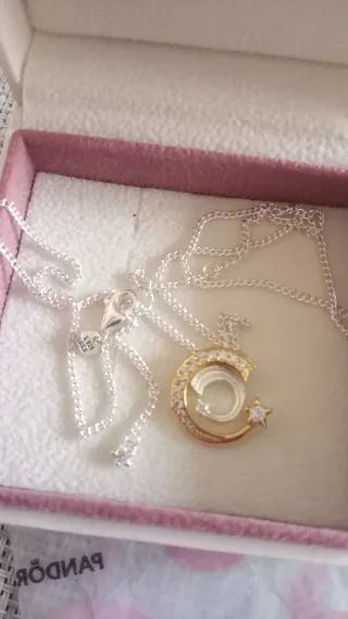 Colgante cadena Pandora Luna y Estrella