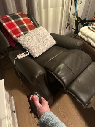 Sillón Masaje y Elevador Cuero