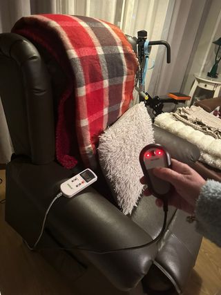 Sillón Masaje y Elevador Cuero