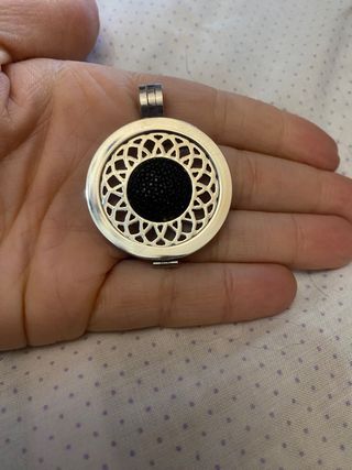 Colgante Aristos con cadena y medallón