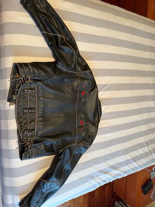 Chaqueta Cuero Diesel Talla L Diseño Exclusivo