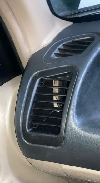 2 Salidas Aire Acondicionado Nissan Terrano 2