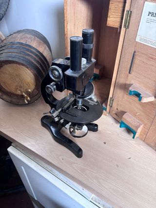 Microscopio Leitz Wetzlar Nº 368533