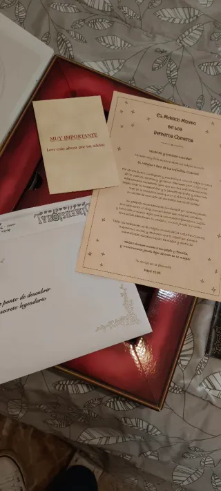 El  magico libro de los cuentos infinitos