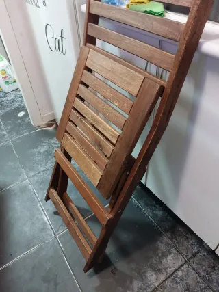 Silla plegable de madera