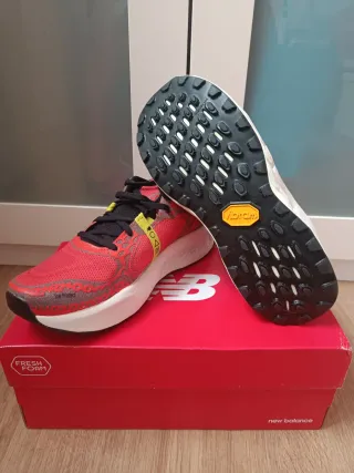 New Balance Hierro v8 Talla 43