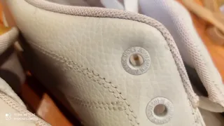 Zapatillas John Smith Blancas y Doradas