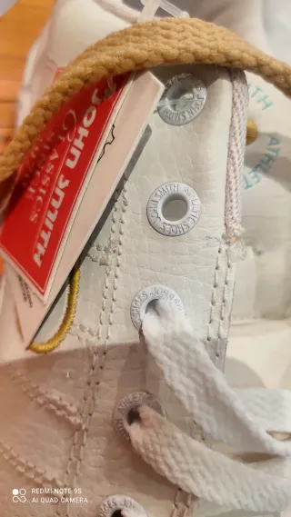 Zapatillas John Smith Blancas y Doradas