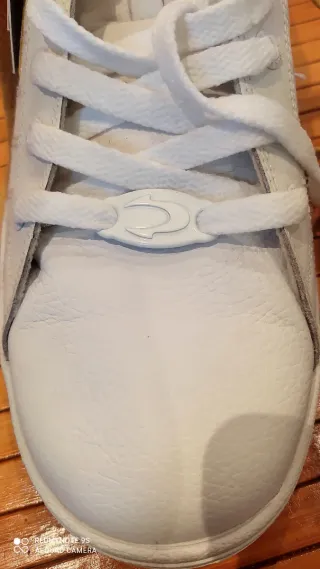 Zapatillas John Smith Blancas y Doradas