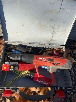 Pistola Clavos Hilti DX 460