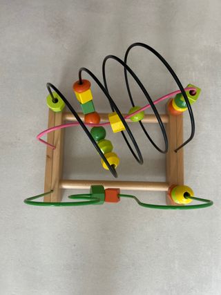 Juguete de madera para bebés