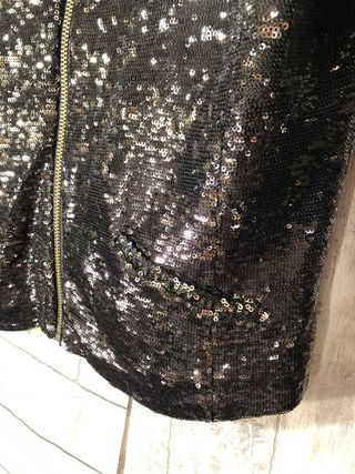Chaqueta lentejuelas negra y plateada